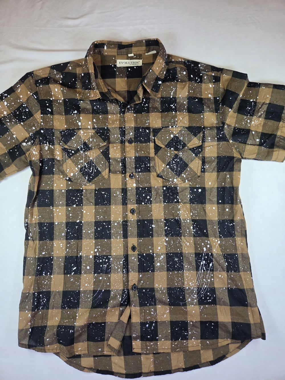 Evolution Men’s Brown & Black Plaid Short-Sleeve Shirt